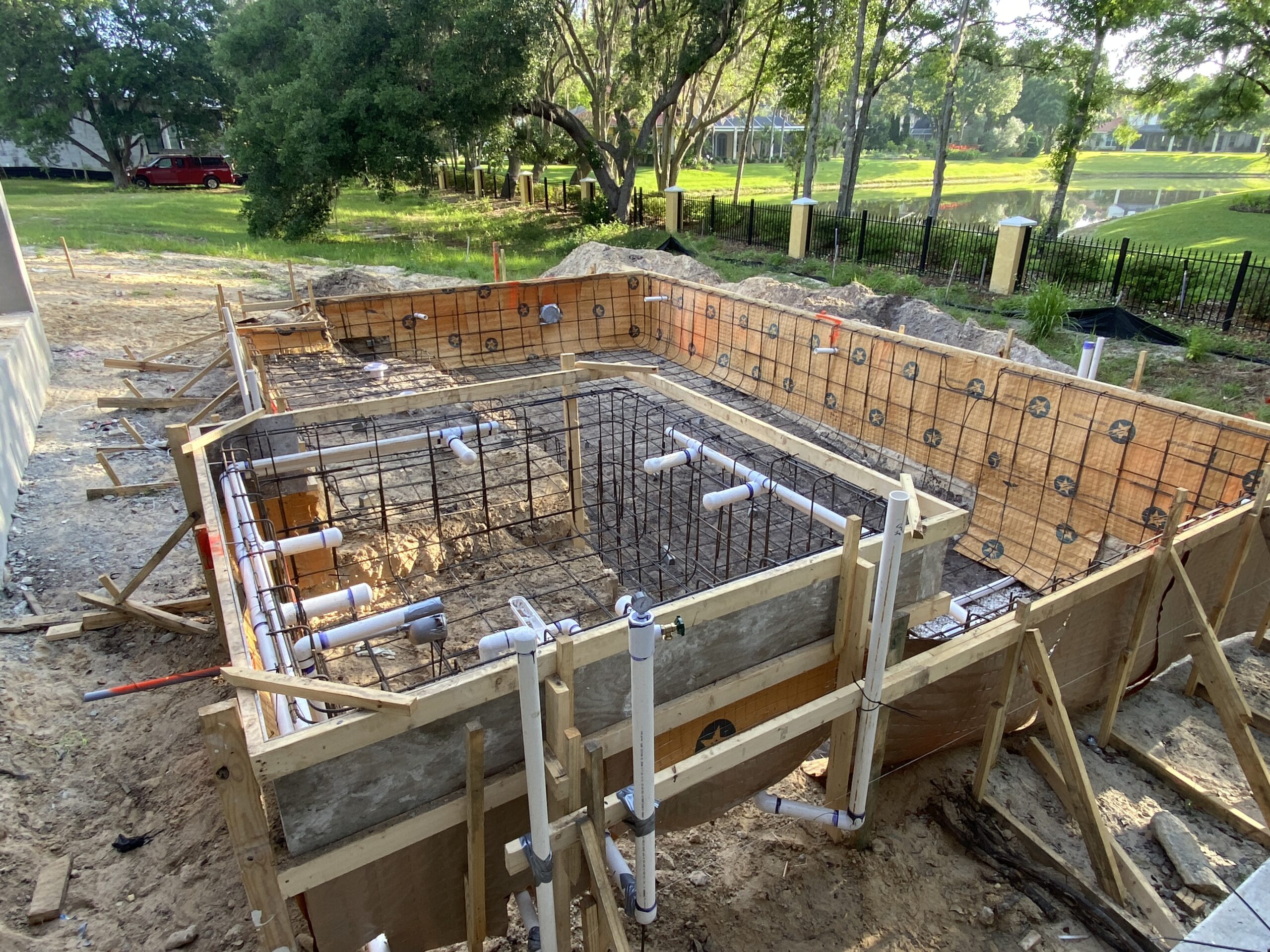 tampa pool construction
